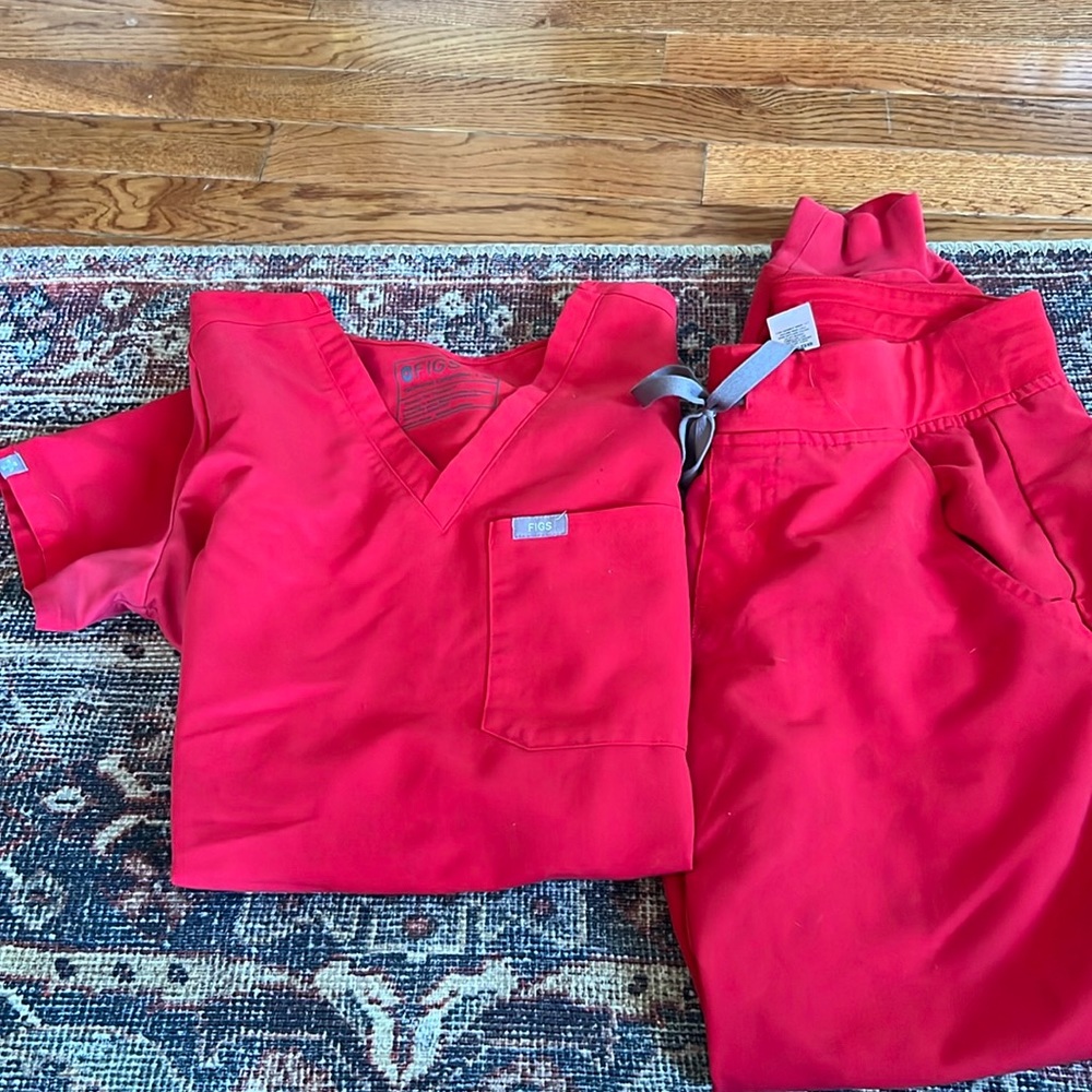 Figs scrub set top/bottom